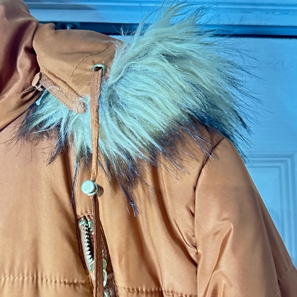 Women's Orange Quilted Coat - Picture 4 of 9